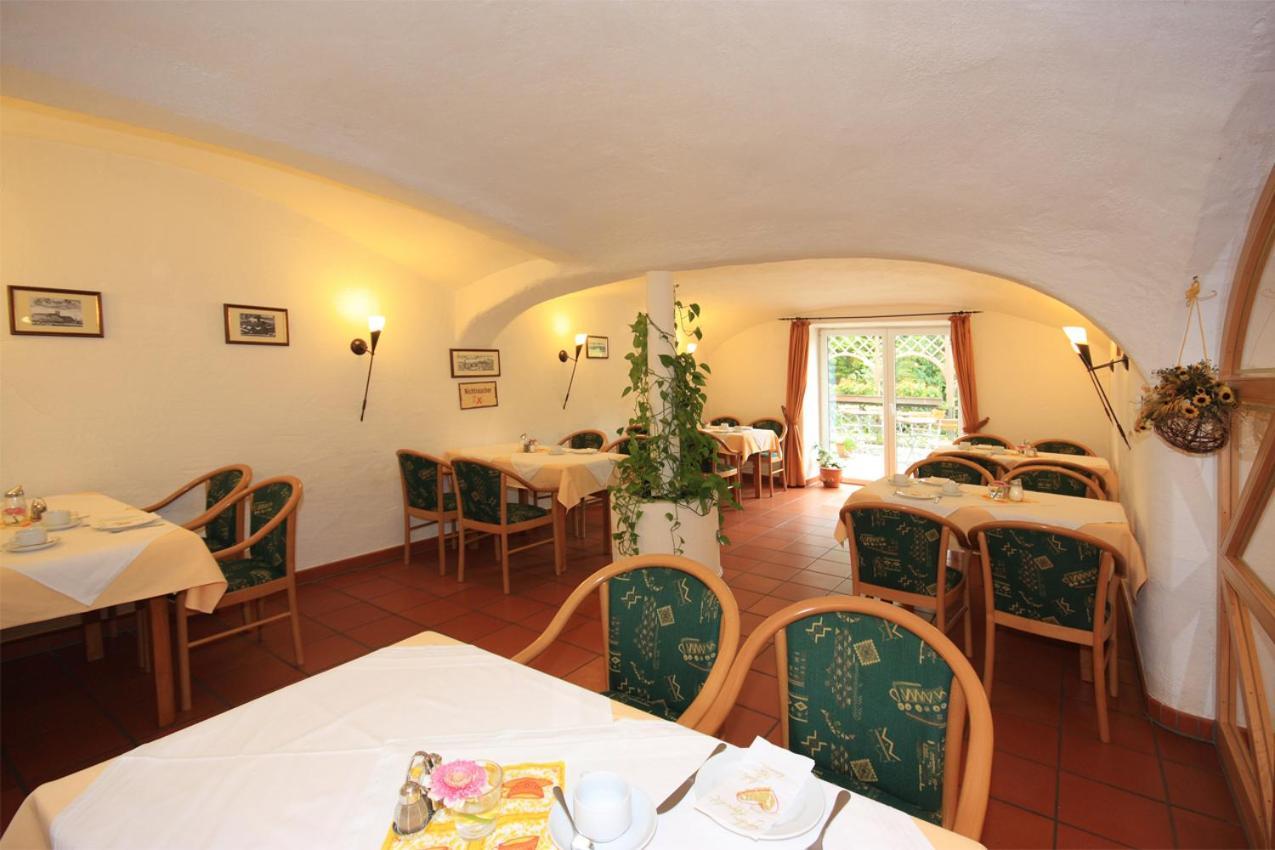 Hotel Trasen Waldkraiburg Dış mekan fotoğraf