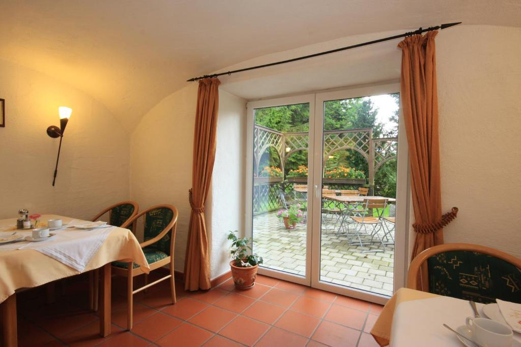 Hotel Trasen Waldkraiburg Dış mekan fotoğraf